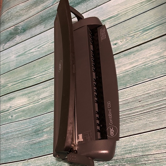 Manual Book Binding Machine - Picture 2 of 4